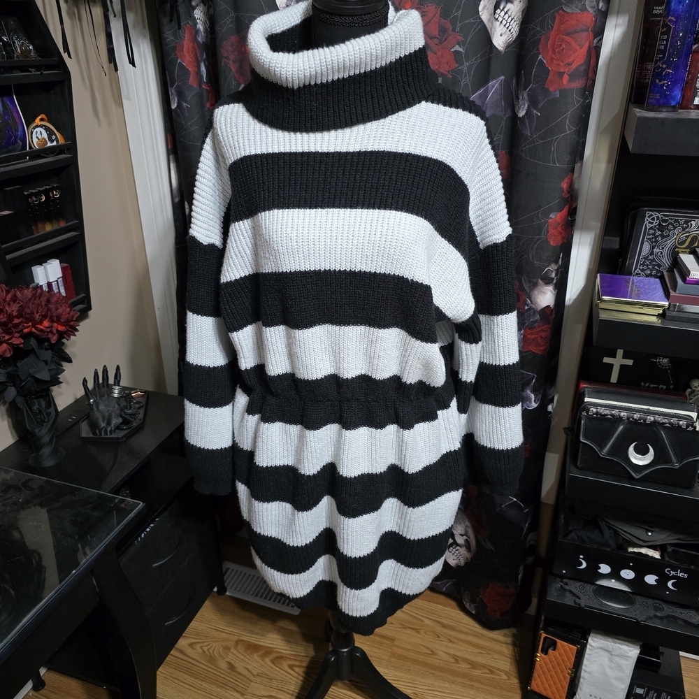 Striped Black and White Turtleneck Sweater Dress, XL